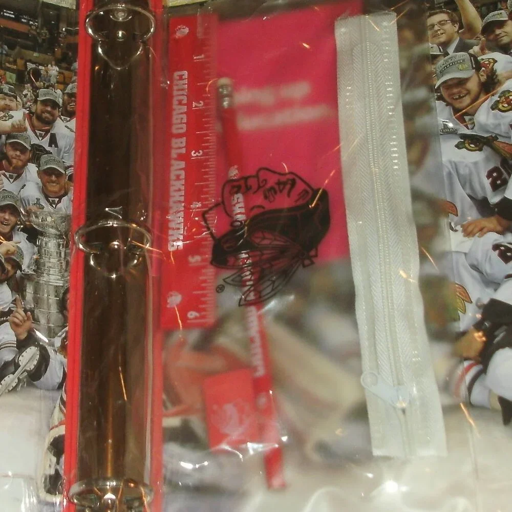 NEW Chicago Blackhawks Stanley Cup Champions 3 Ring Binder with School Supplies